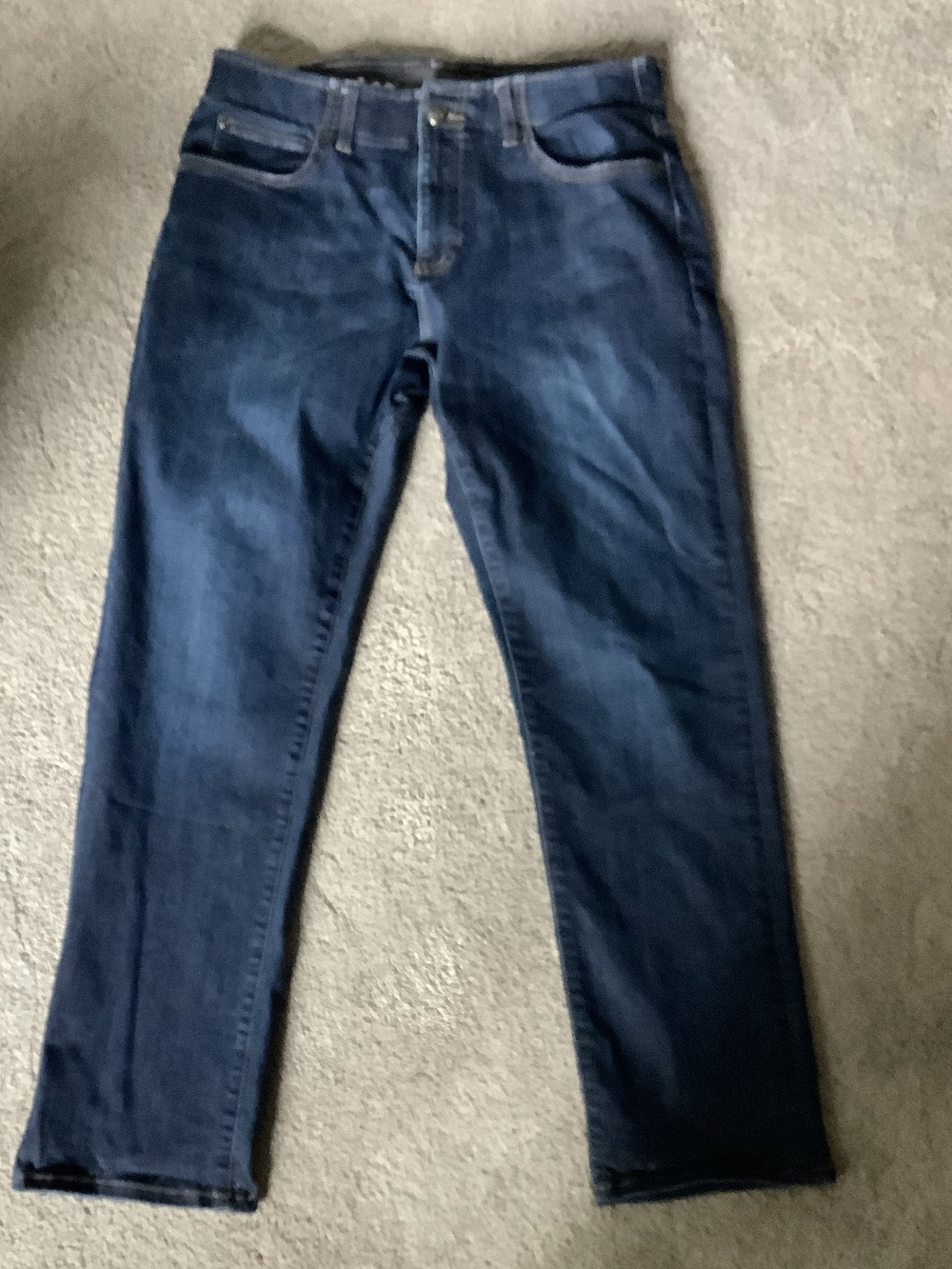 Lee Men's Extreme Motion Straight Jeans in Dark Blue Denim